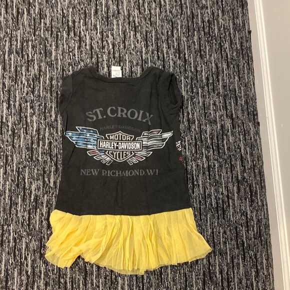 DRESSES - Picture 4 of 4